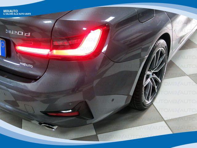 BMW 320 D Berlina xDrive Sport AUT EU6