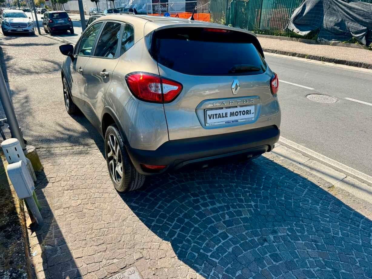 Renault Captur 1.5 dCi 90 CV