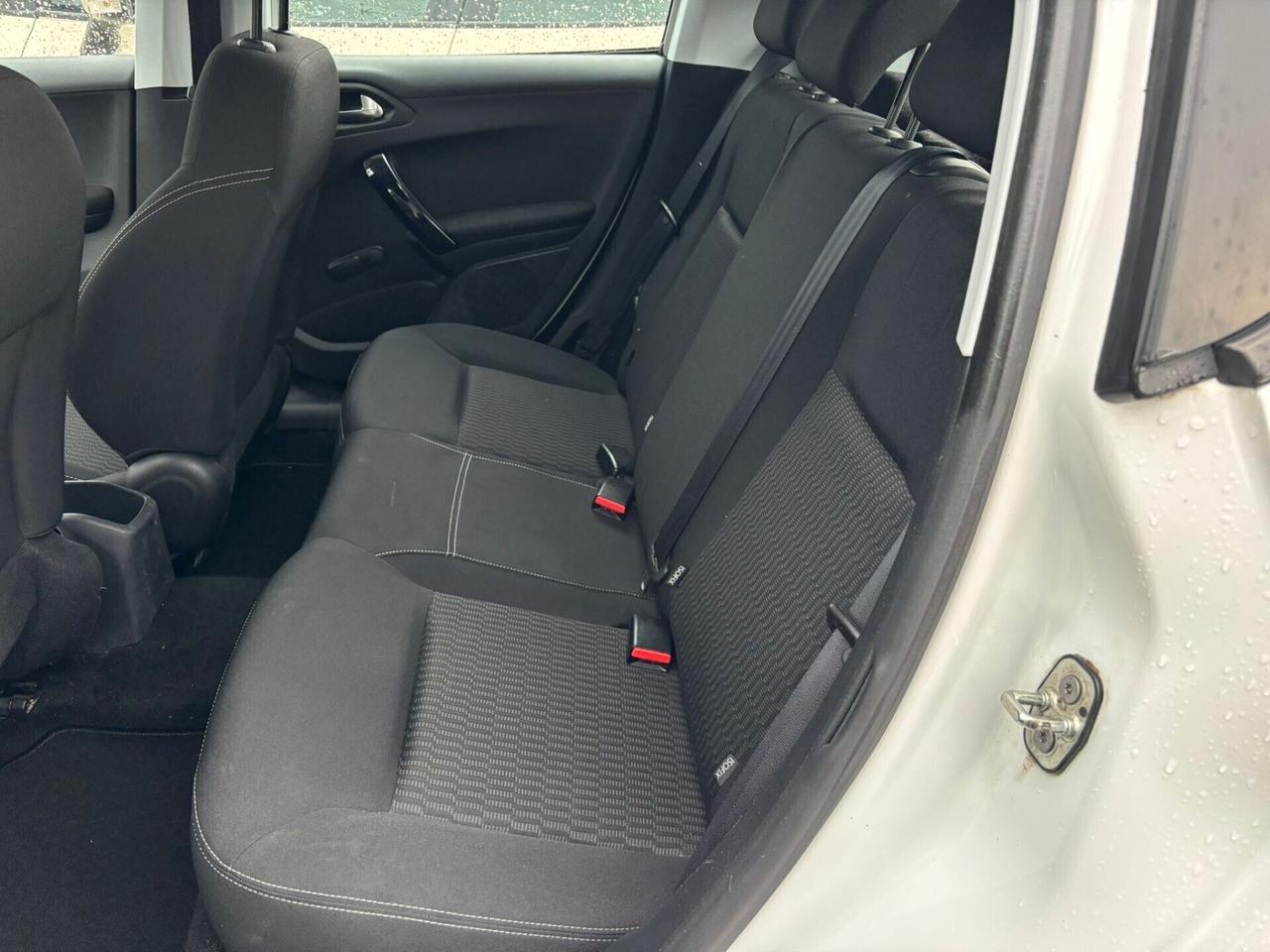 Peugeot 208 ALLURE 1.2 5 porte - 2018