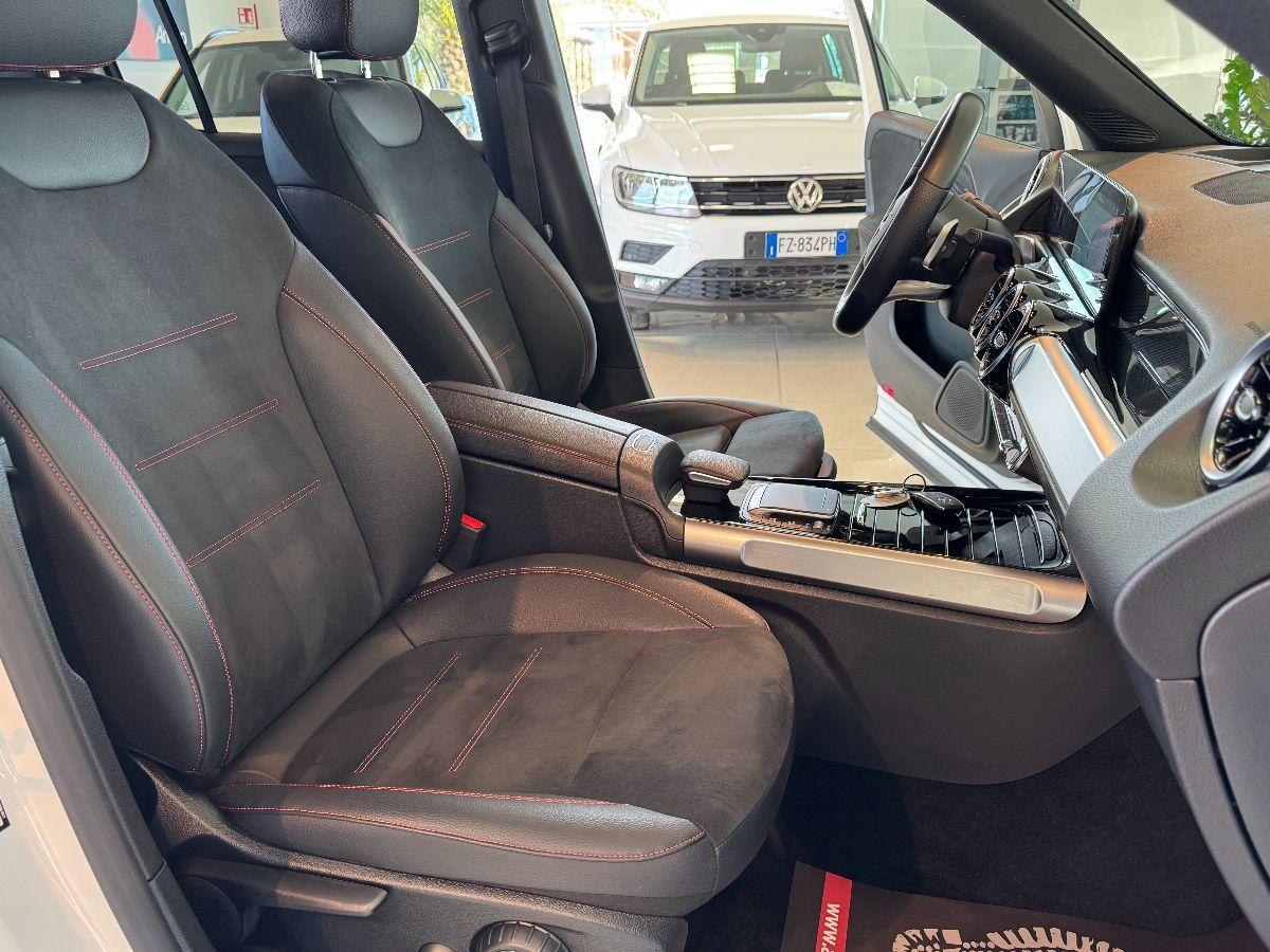 MERCEDES GLB 200 d Automatic 4Matic Premium AMG