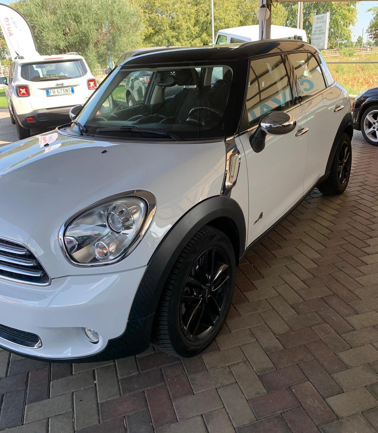Mini Cooper D Countryman ALL4 Automatica