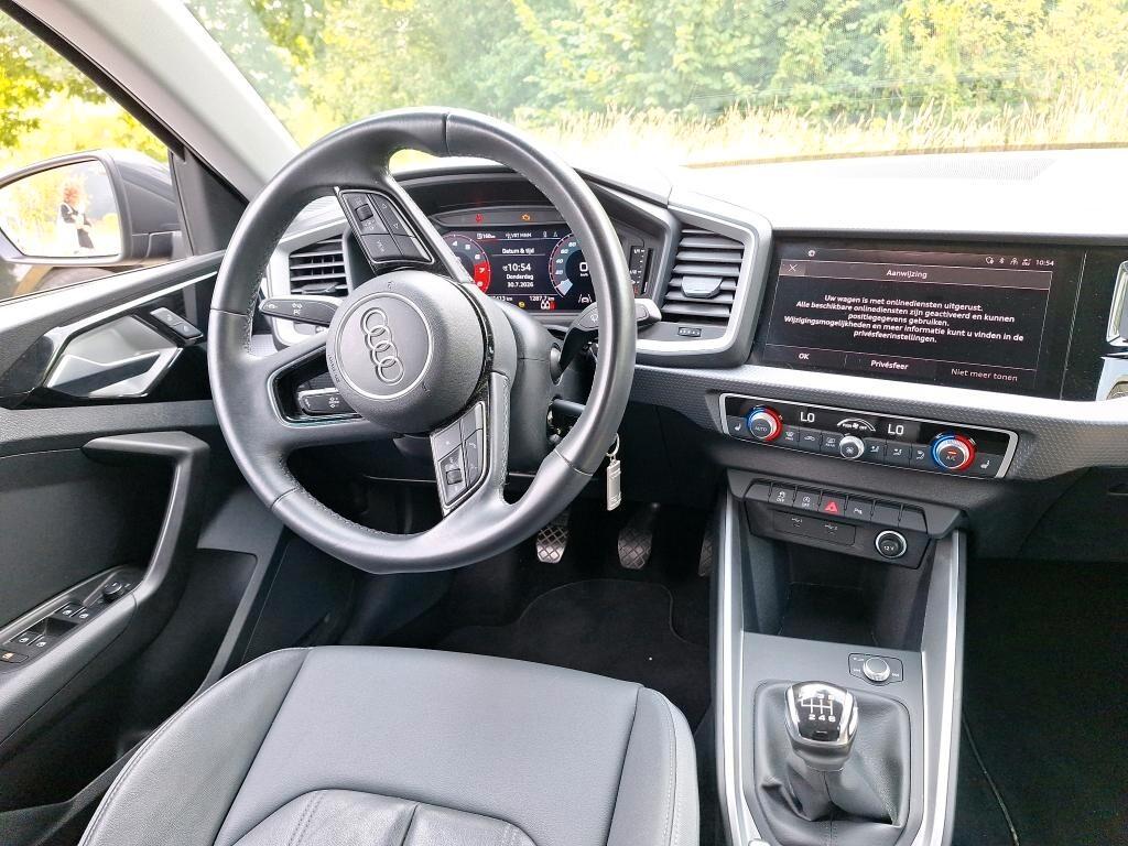 AUDI A1 SPORTBACK 30 TFSI 110CV ATTRACTION ( CRUISE - VIRTUAL COCKPIT - PELLE - NAVI - PDC - TELECAMERA POST. )