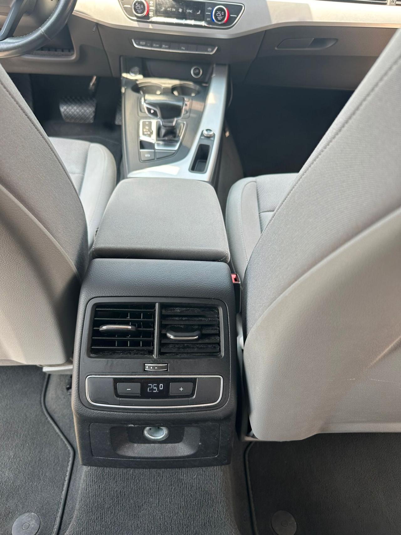 Audi A4 Avant 2.0 TDI 150 CV S tronic Business