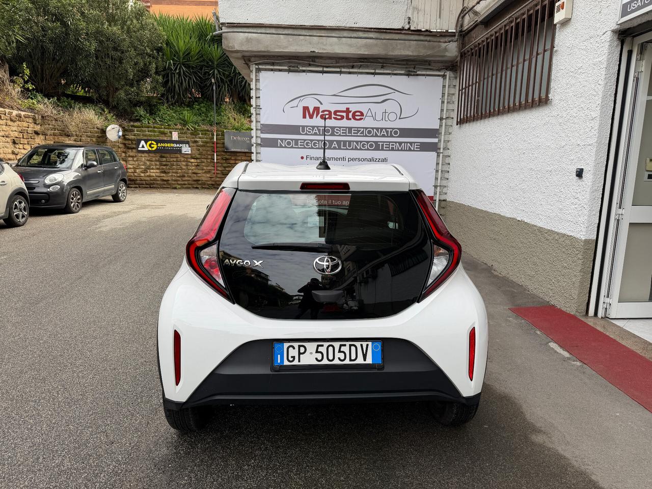 Toyota Aygo X 1.0 VVT-i 72 CV 5 porte Active - Uniproprietario