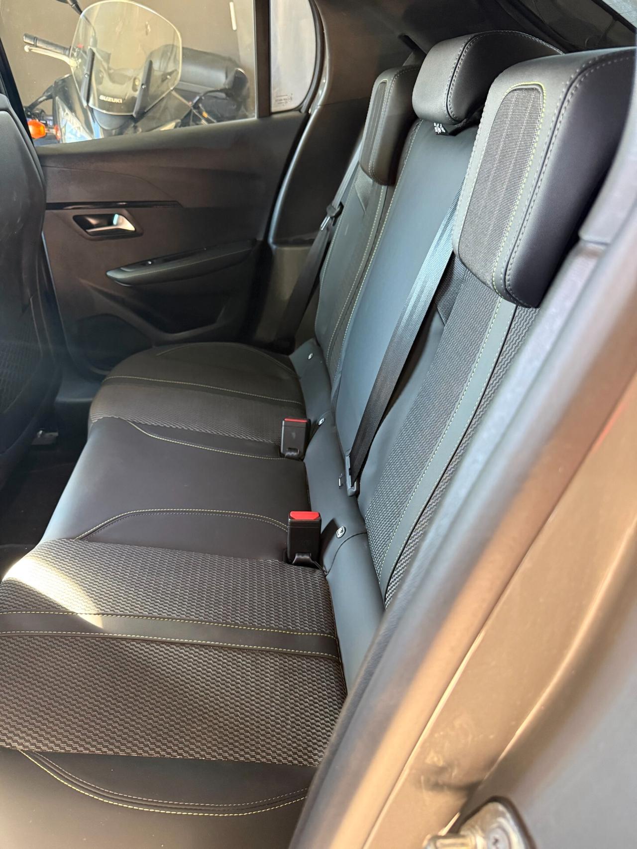 Peugeot 208 PureTech 100 Stop&Start 5 porte GT