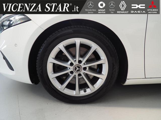 MERCEDES-BENZ A 220 SPORT AUTOMATIC
