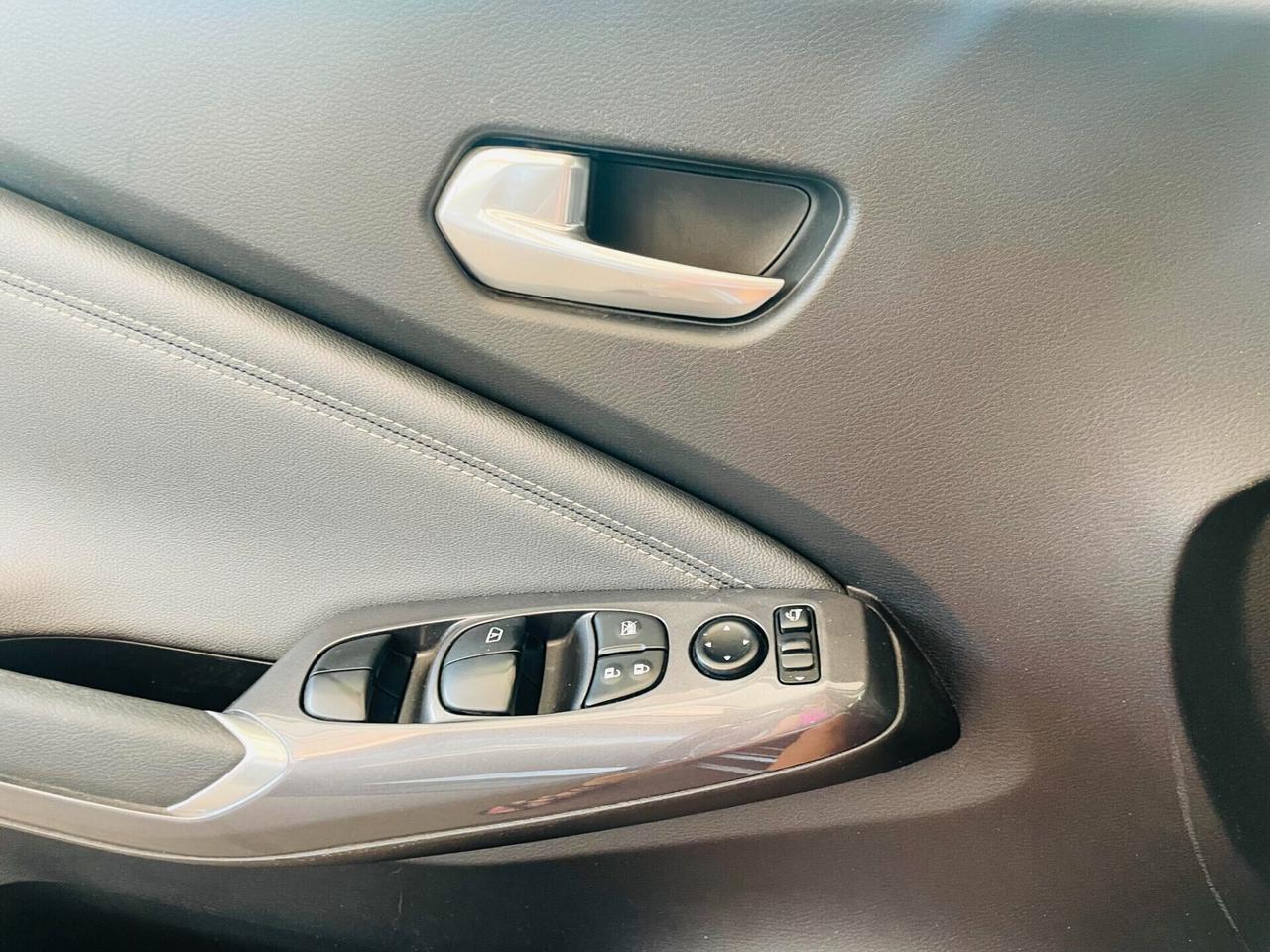 Nissan Juke 1.0 DIG-T 114 CV Tekna