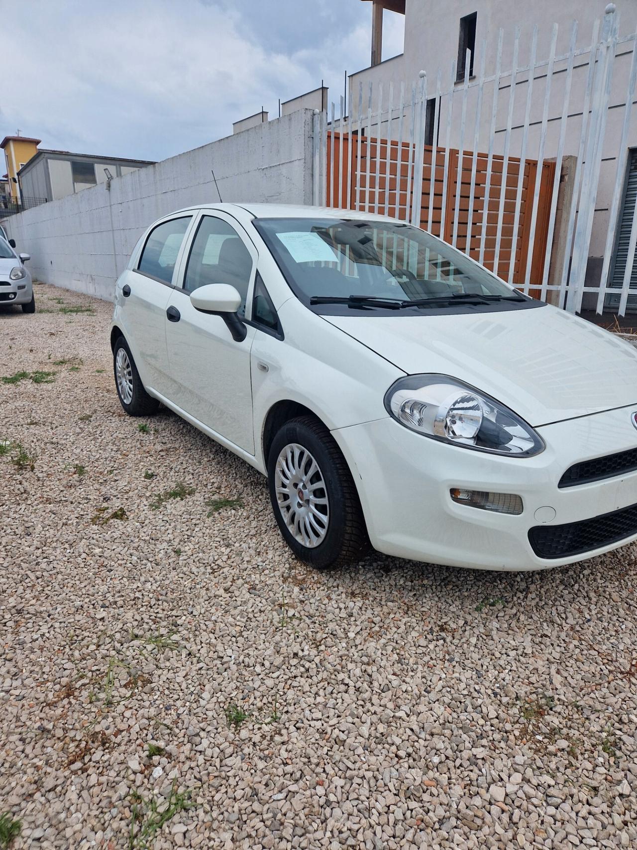 Fiat Punto 1.4 8V 5 porte Easypower Street