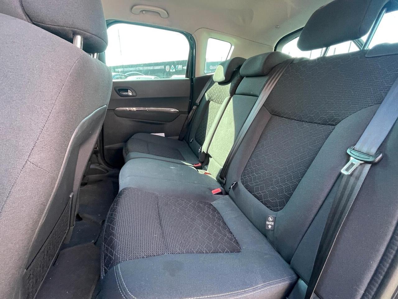 Peugeot 3008 1.6 HDi 115CV Business