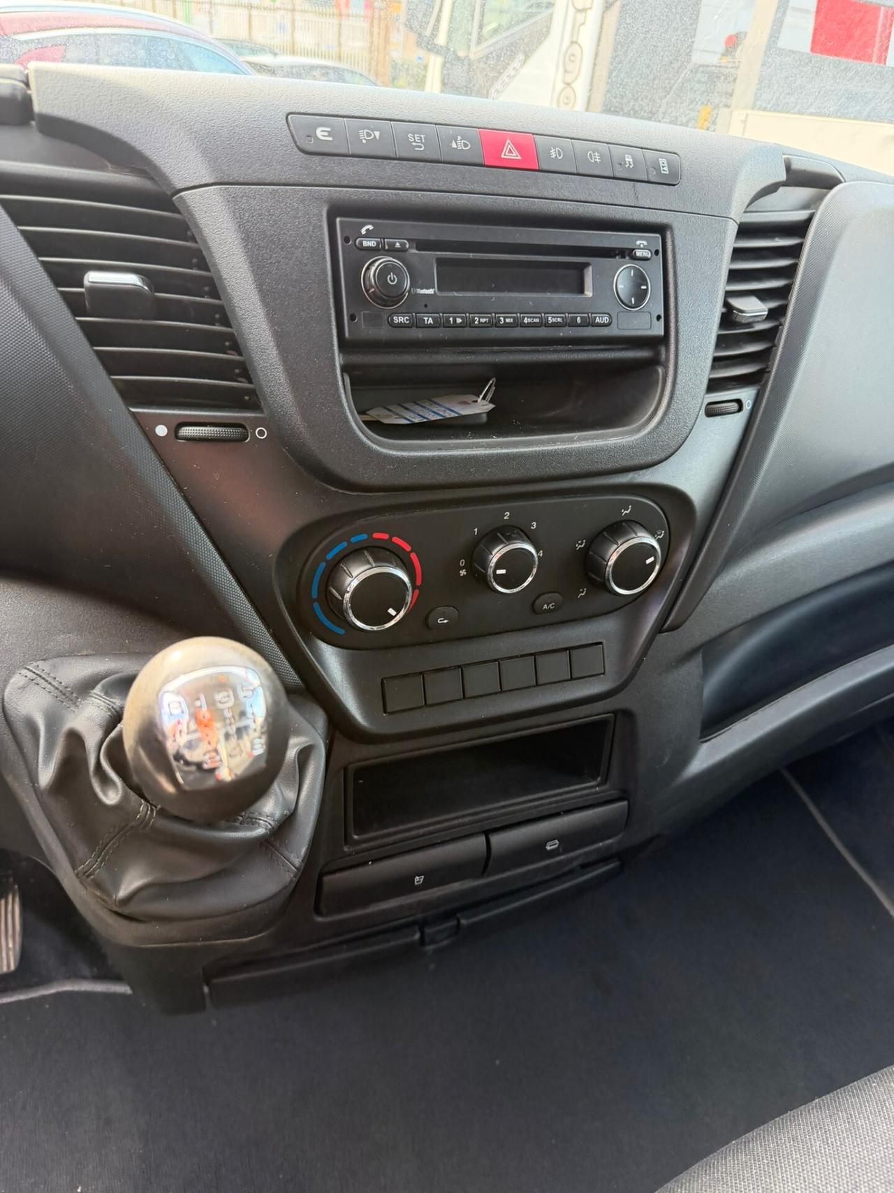 Iveco Daily con 160.000 km