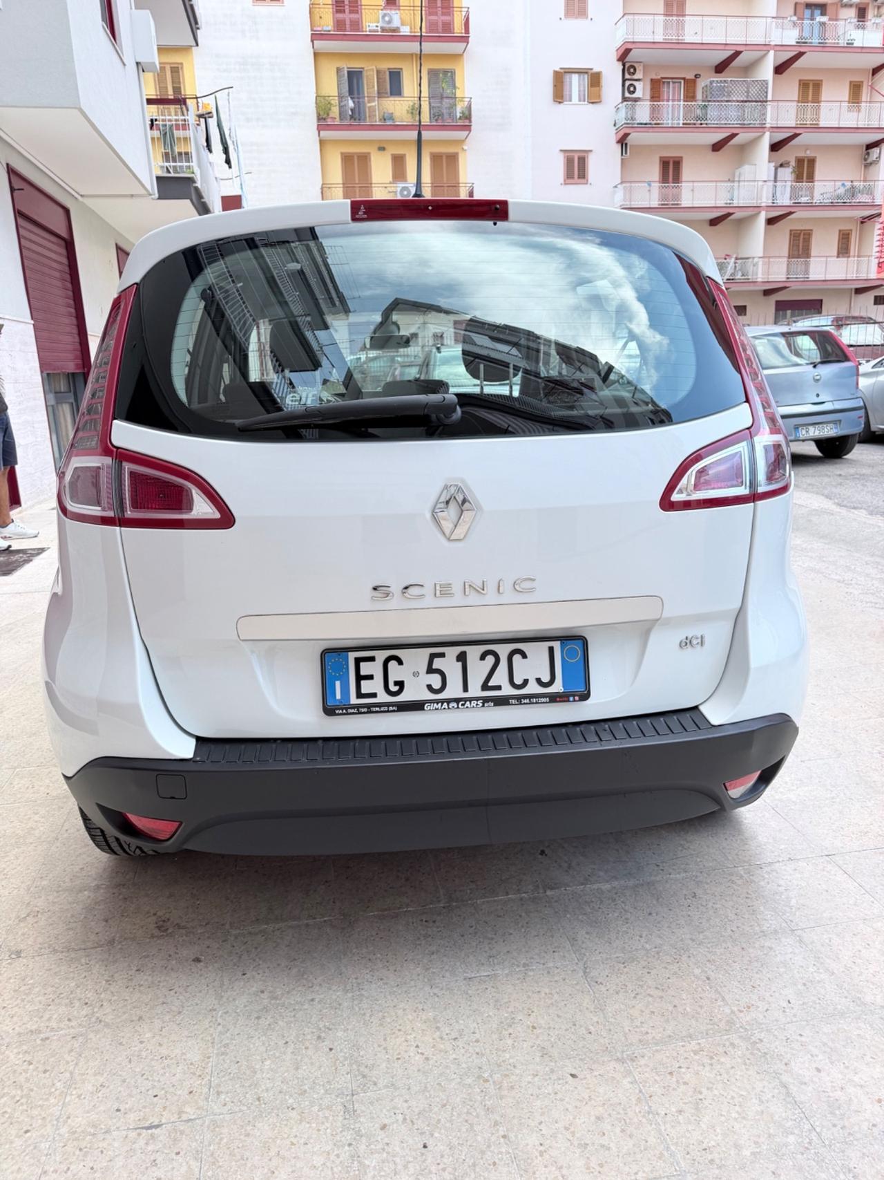Renault Scénic X-Mod 1.5 dCi 110CV EDC Luxe