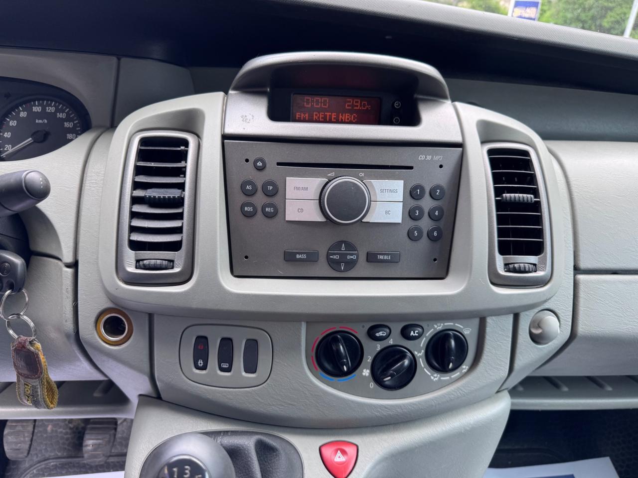 Opel Vivaro 27 2.5 CDTI PC-TN Combi 9 posti Fap
