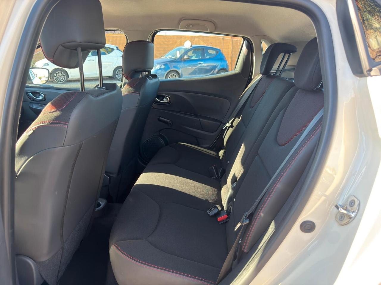Renault Clio 1.5 dCi 75cv S&S 2016 NAVIGATORE