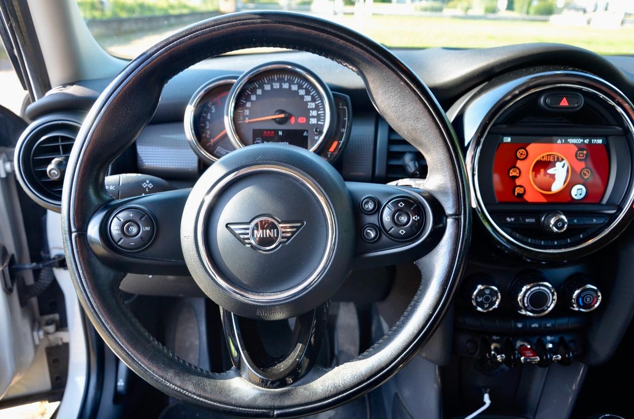 MINI COOPER D 1.5 BUSINESS XL 5p 116cv, UNICOPROP, SERVICE CON FATTURE, UFF ITALIANA, EURO 6C, NAVI, PERMUTE