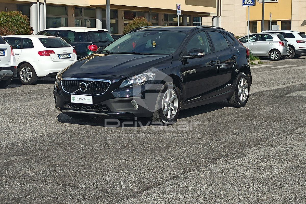 VOLVO V40 Cross Country D2 Kinetic