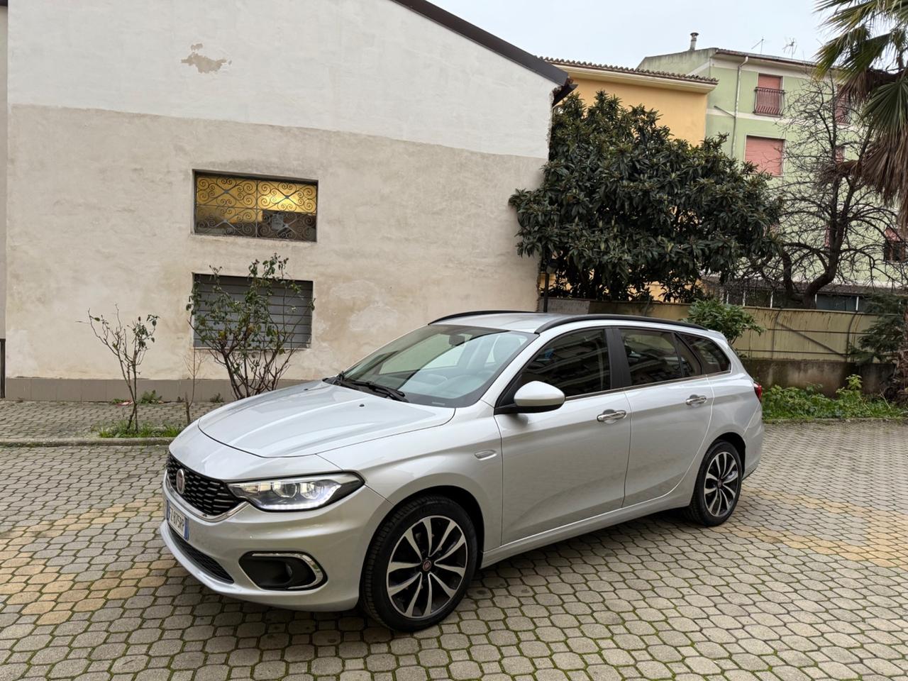 Fiat Tipo 1.6 Mjt S&S SW Lounge