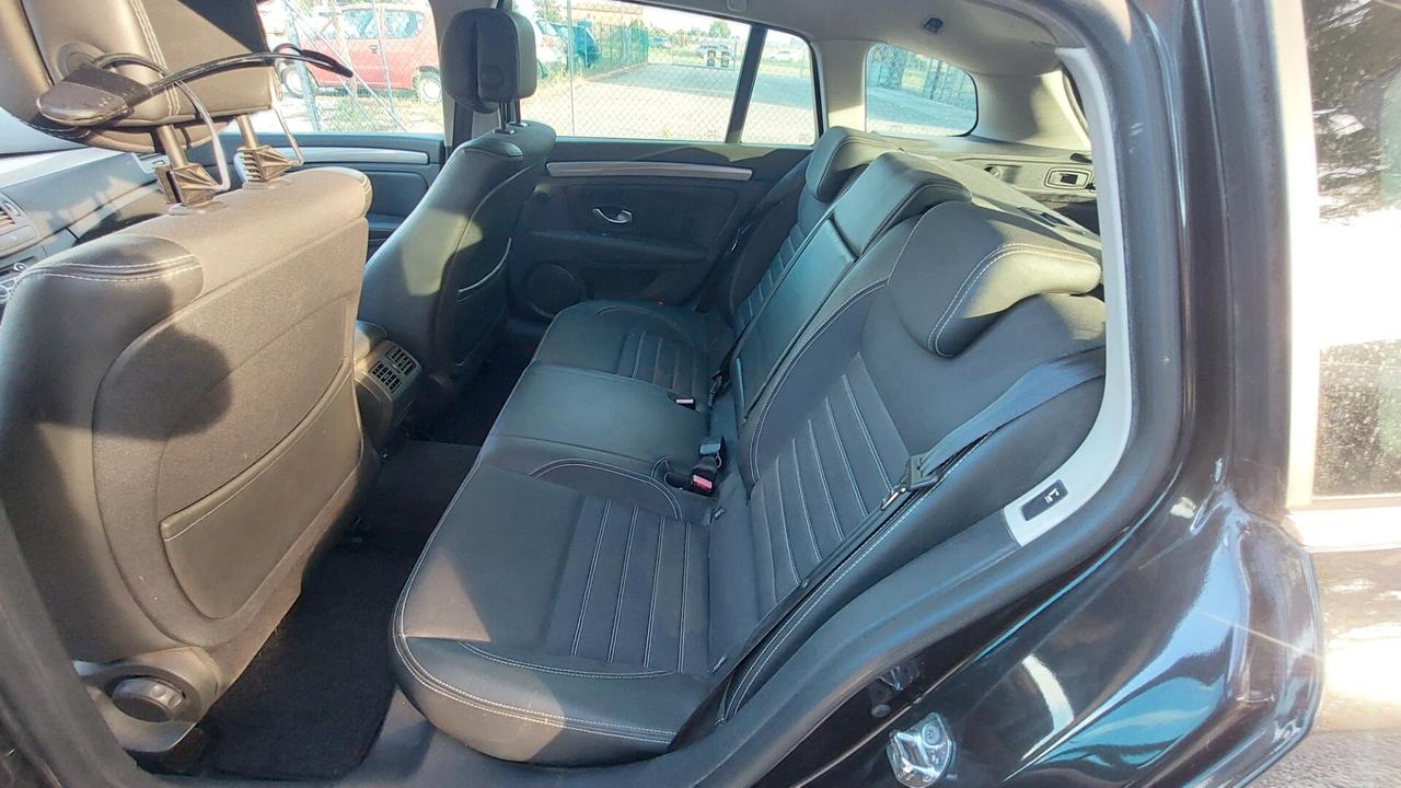 Renault Laguna 2.0 dCi 150CV SporTour Nav