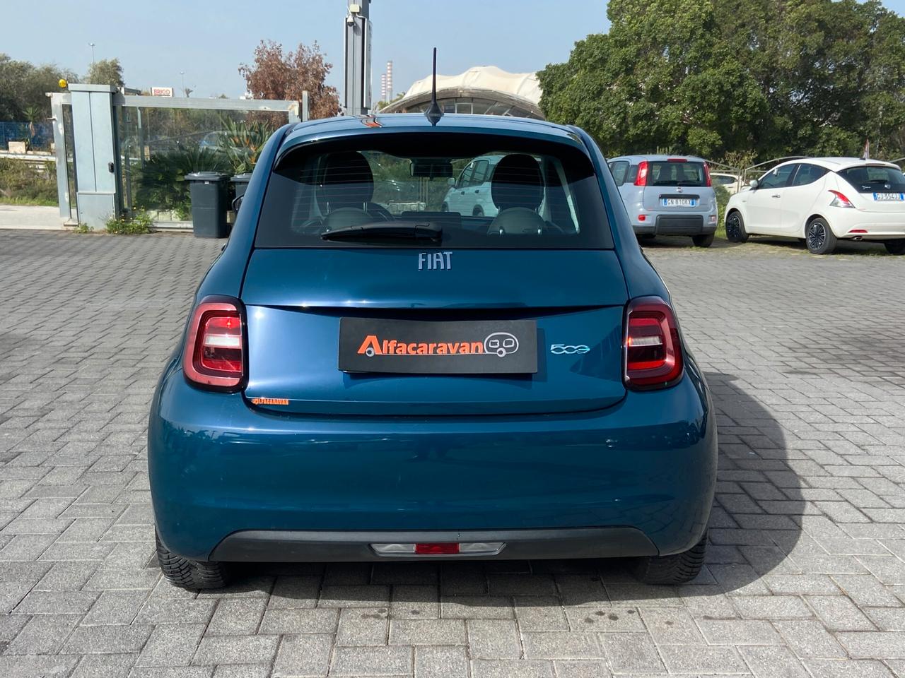 Fiat 500e 42 kWh Icon