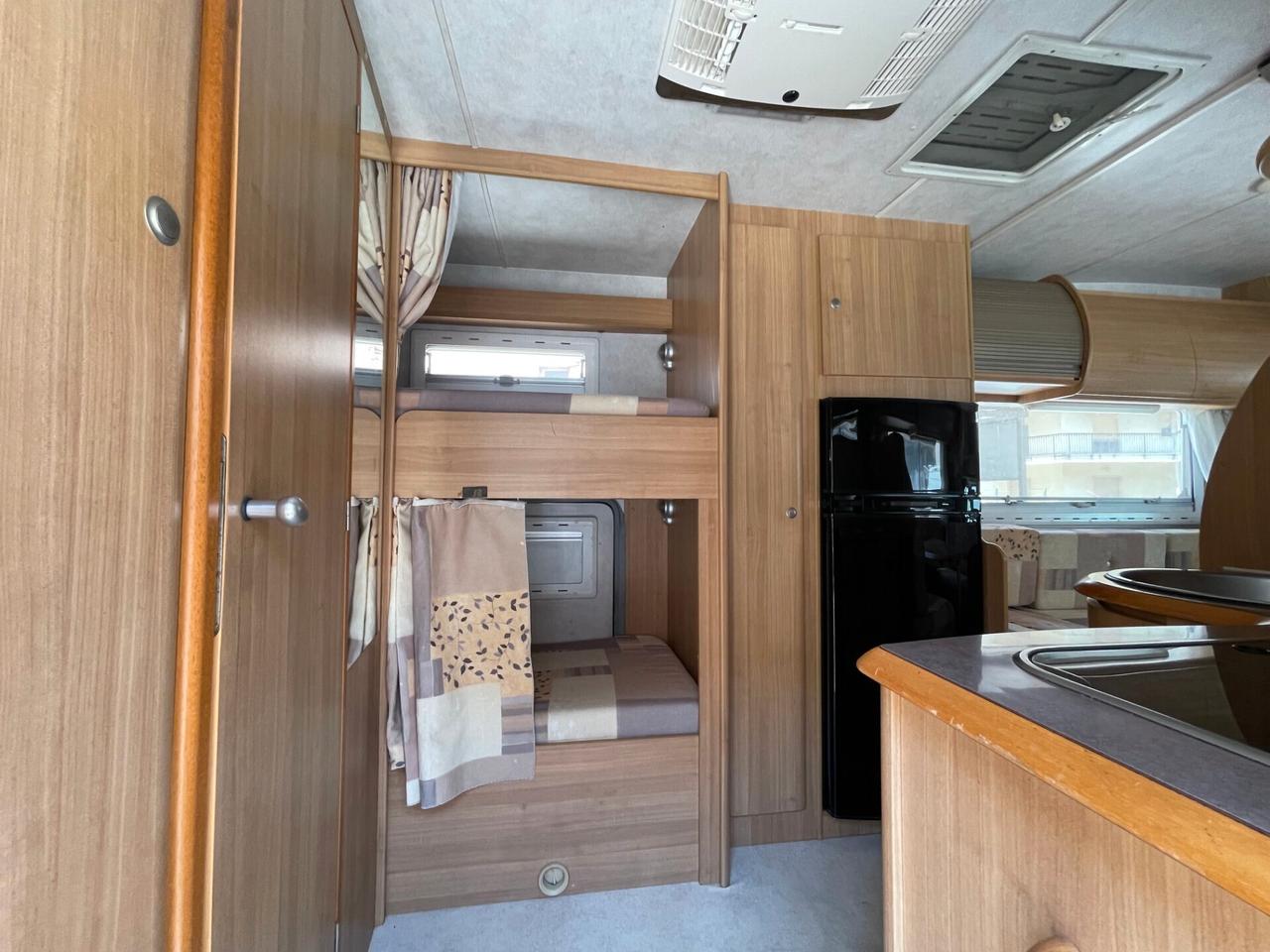 Camper Ford Rimor SUPERBRIG 678 7 posti