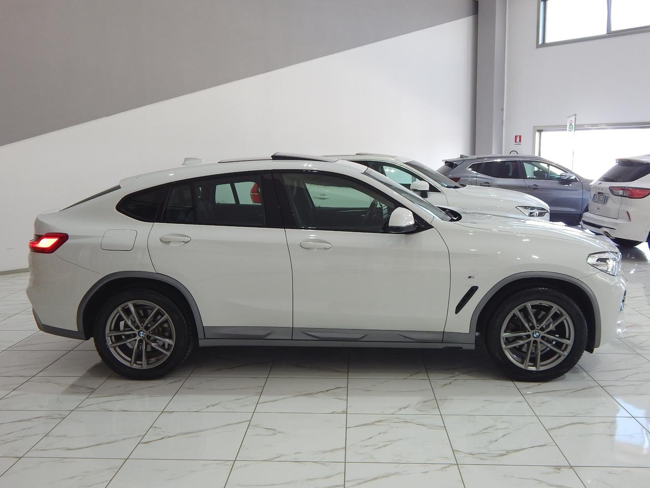 BMW X4 xdrive20d mhev 48V M Sport-X Aut. TETTO-NAVI-PELLE