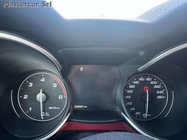ALFA ROMEO Stelvio Stelvio 2.2 t Executive Q4 190cv auto my19 FX447SP