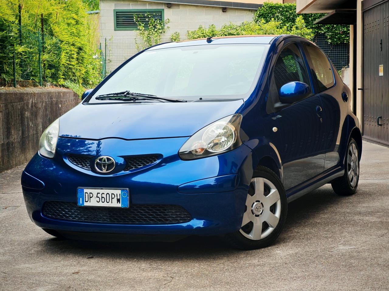 Toyota Aygo 1.0 BENZINA 68cv / AUTOMATICA