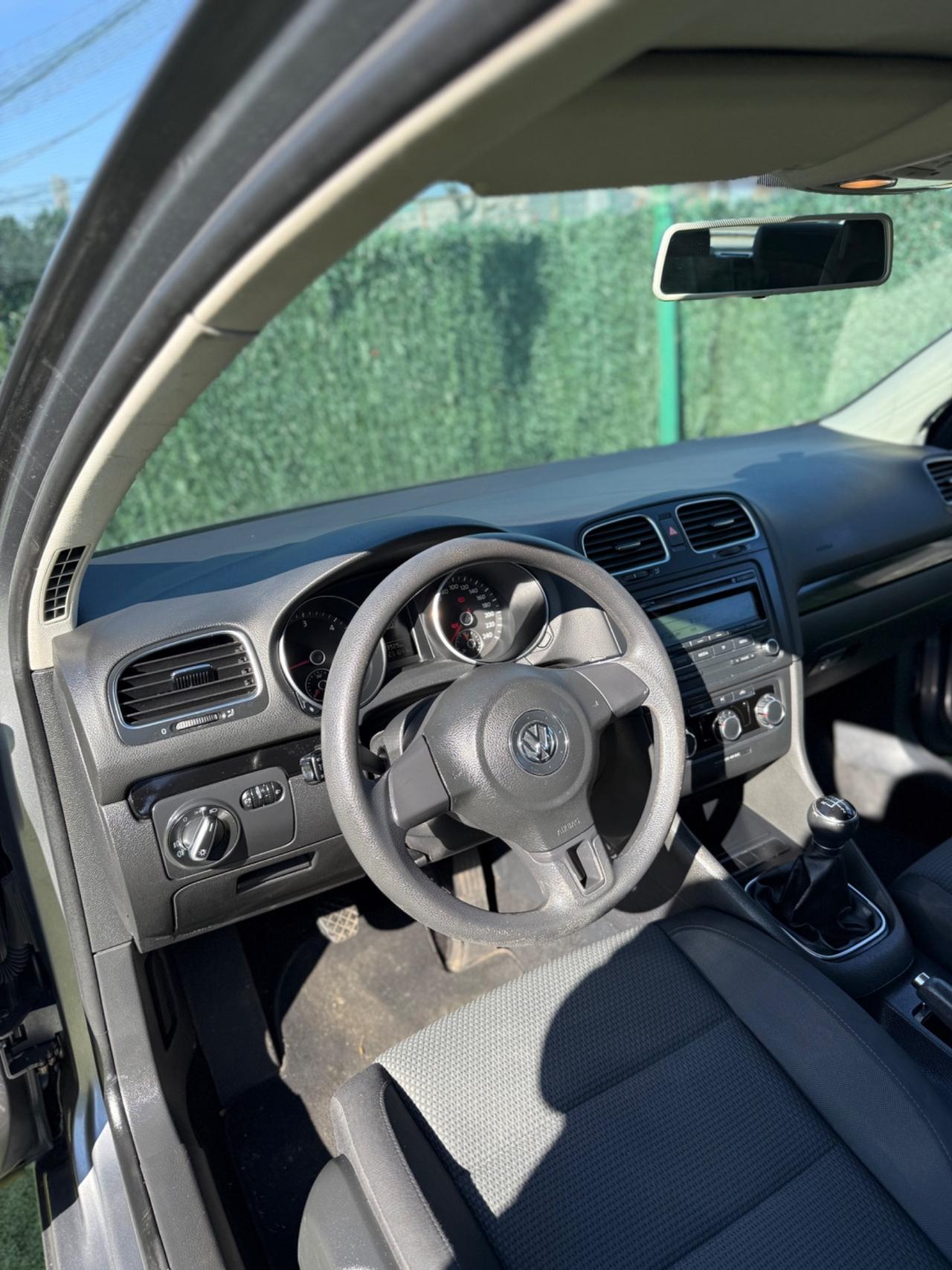 Volkswagen GOLF 6 2011 1.6 TDI NEOPATENTATI 5 PORTE