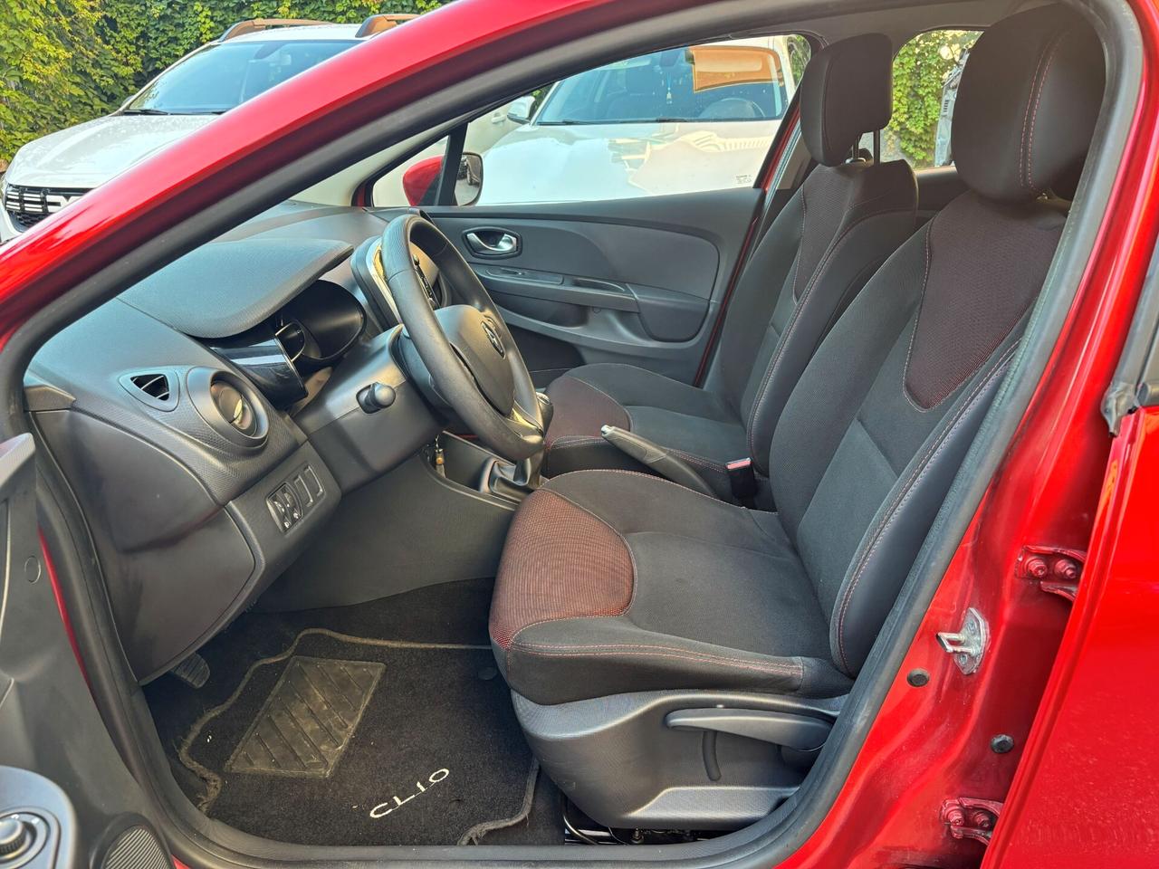 Renault Clio 1.2 75CV 5 porte Live UNIPROPRIETARIO