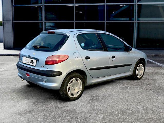 PEUGEOT 206 1.4 BENZ 75CV 5p. Roland Garros ADATTA NEOPATENTAT