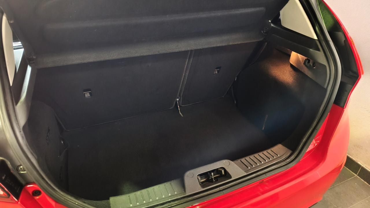 Ford Fiesta Plus 1.2 60CV 5 porte OK NEOPATENTATI