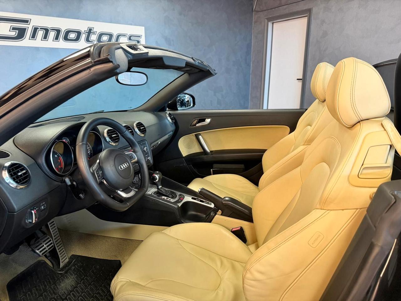 Audi TT Roadster 3.2 V6 quattro S tronic