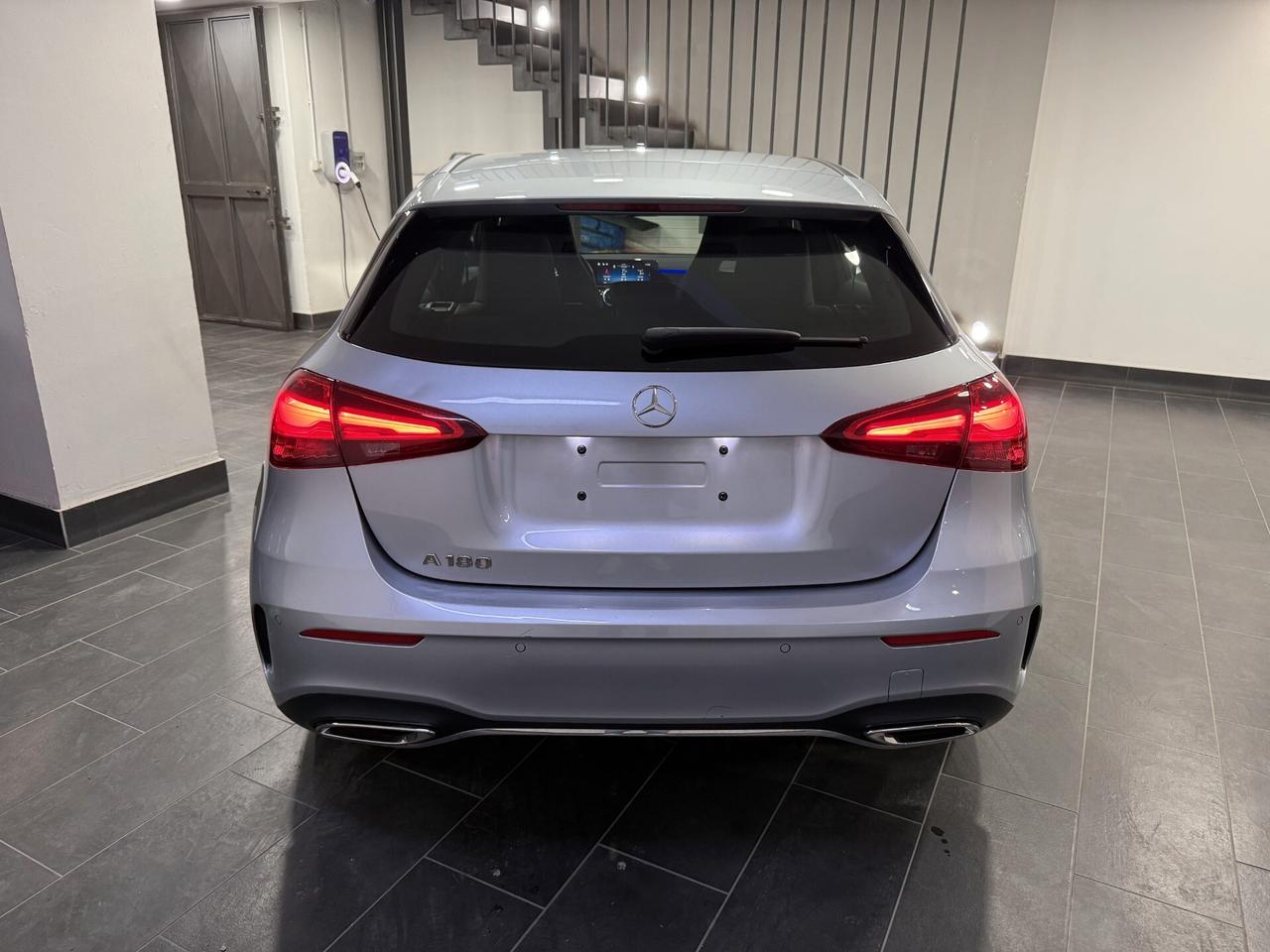 Mercedes-benz A 180 Automatic AMG Line Premium