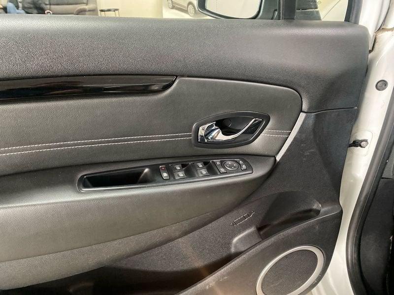 Renault Scénic X-Mod Scenic III Scenic X-Mod 1.5 dci Live s&s 110cv my13