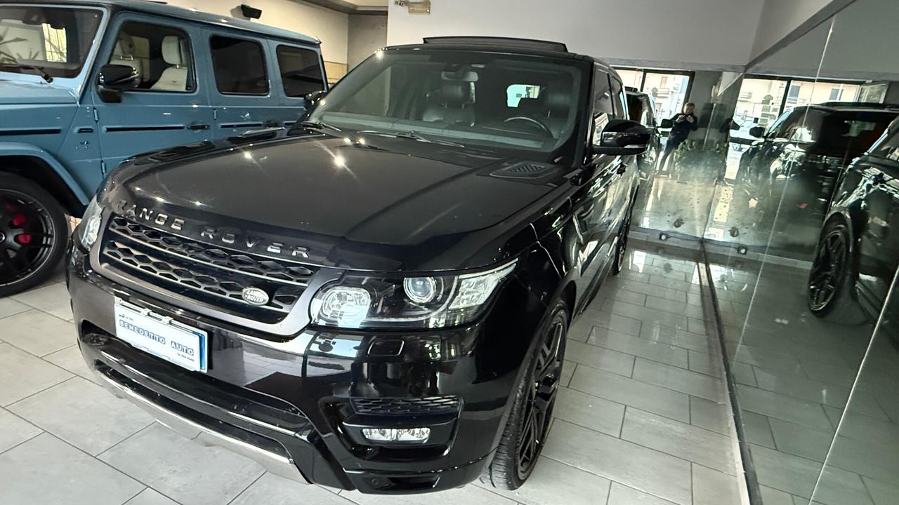 LAND ROVER SPORT HSE DYNAMIC TOTAL BLACK