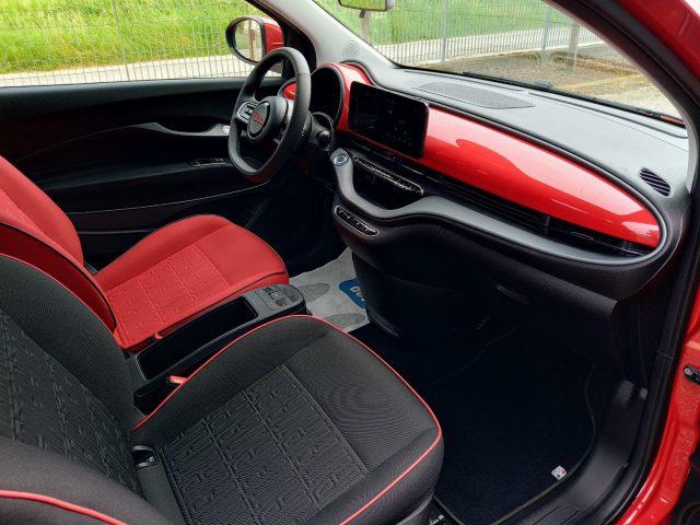 FIAT 500e Berlina 42 kWh Red