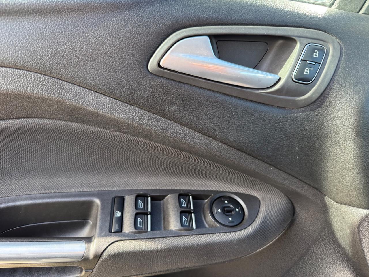 Ford C-Max 1.6 120CV GPL Plus