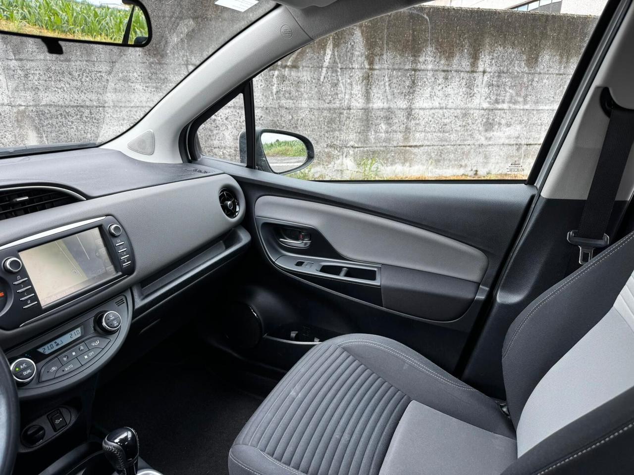 Toyota Yaris 1.5 Hybrid 5 porte Active