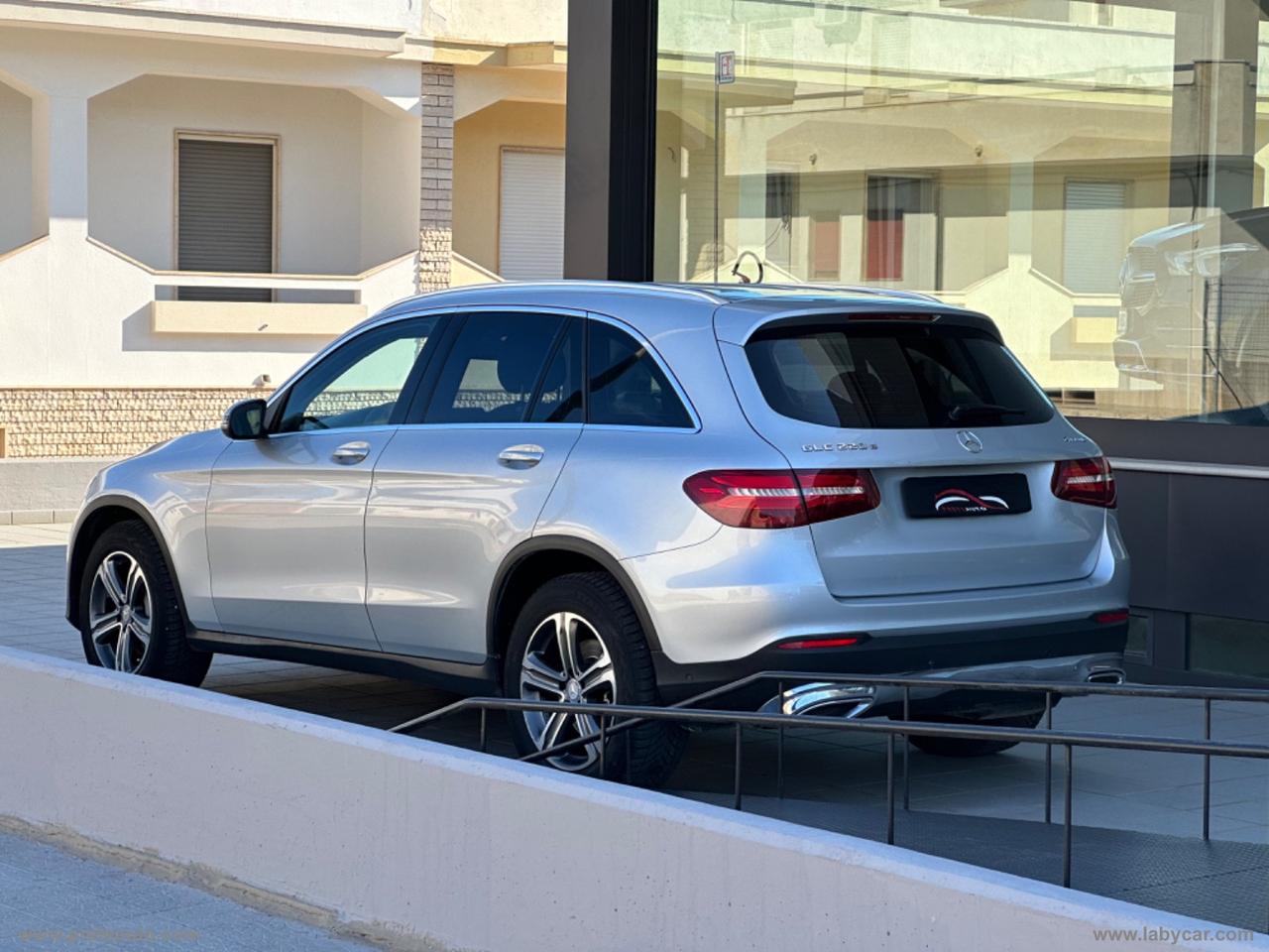 MERCEDES-BENZ GLC 220 d 4Matic Sport