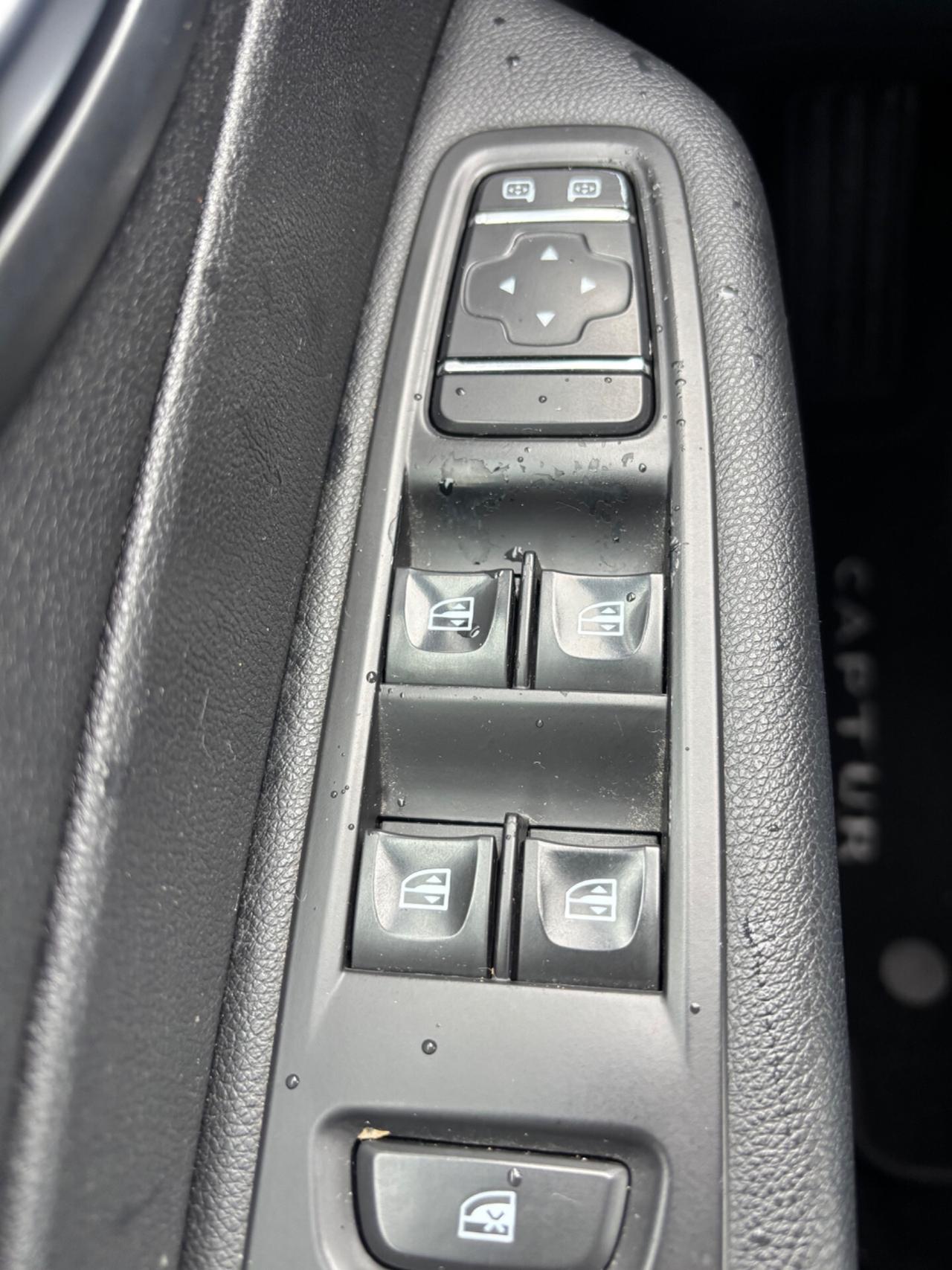 RENAULT CAPTUR 1.5 DCI 90 SPORT EDITION 99.000KM