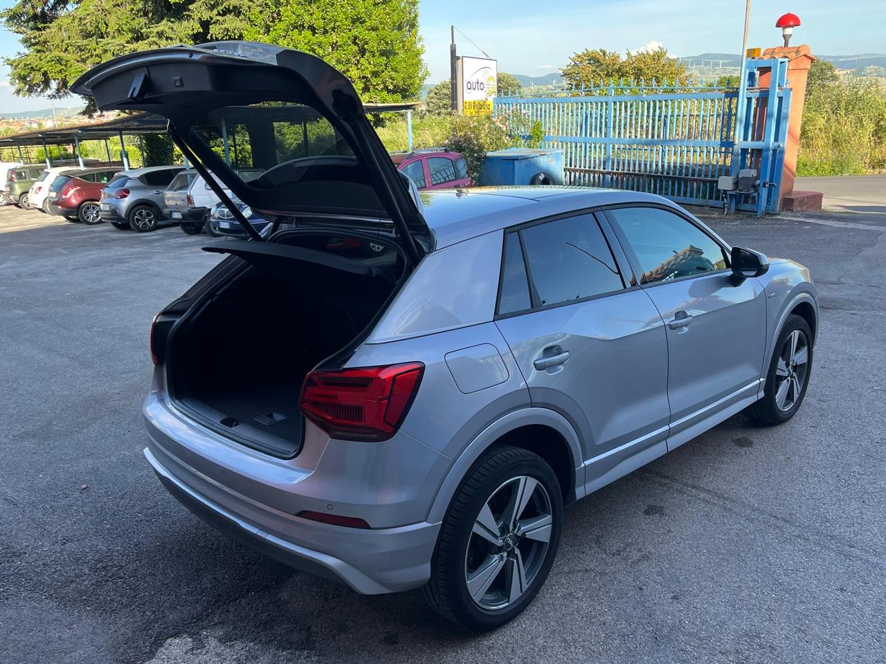 Audi Q2 35 TDI S tronic line Edition-Km 85000-