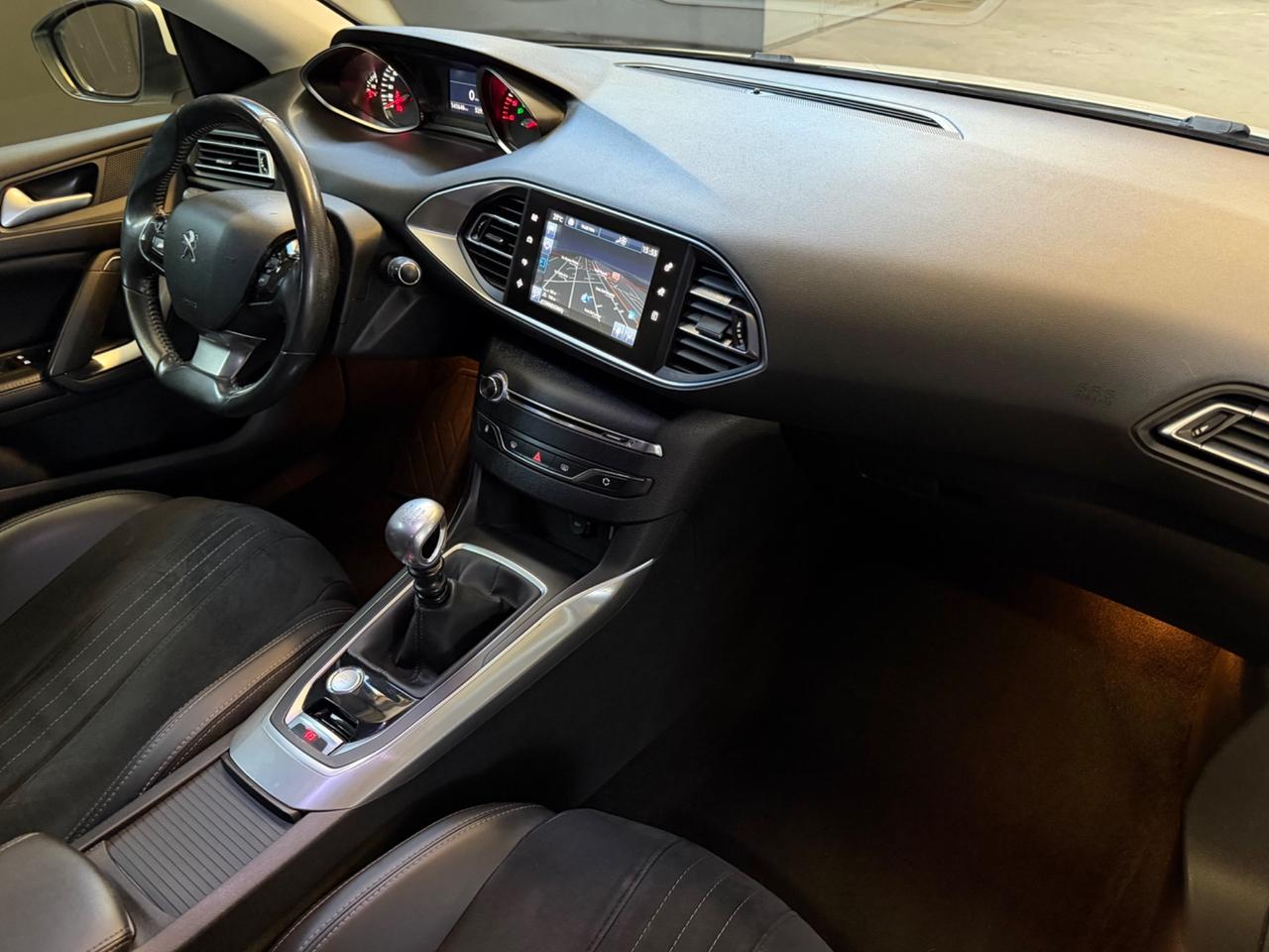 Peugeot 308 1.6 HDI Allure - DISTRIBUZIONE NUOVA