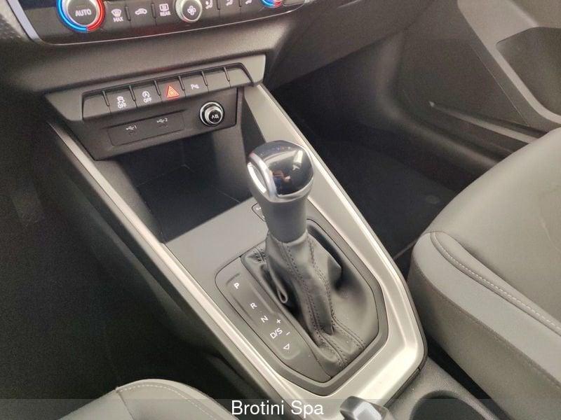 Audi A1 SPB 35 TFSI S tronic Identity Black