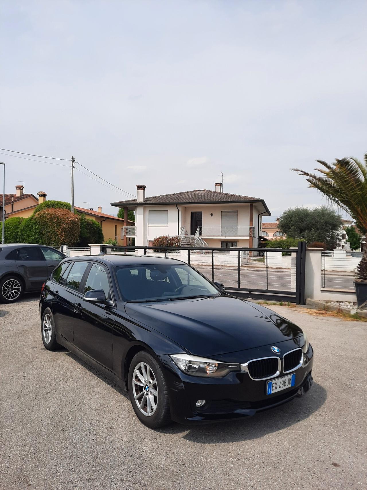 Bmw 318 318d Touring Automatico Navi