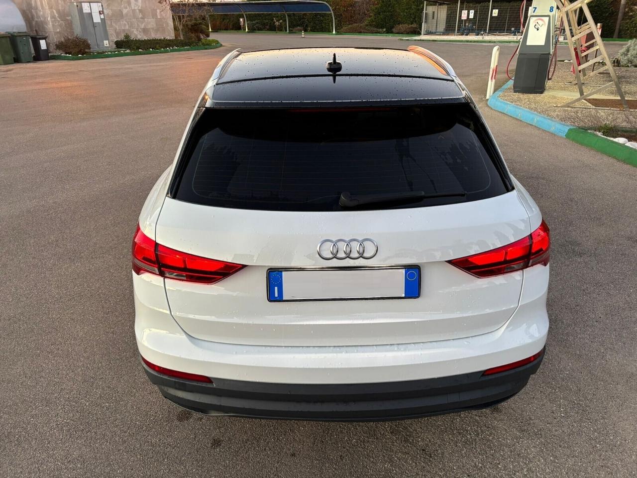 AUDI Q3 S-LINE 2.0 TDI 35 150Cv -10/2021