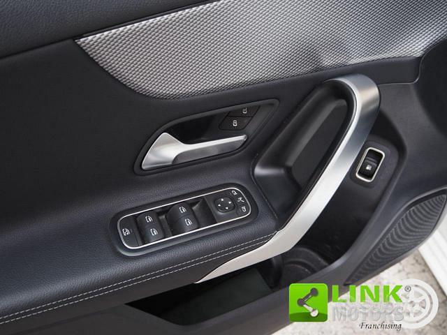 MERCEDES-BENZ A 250 e hybrid EQ Sport