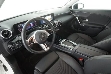 MERCEDES-BENZ A 180 A 180 Automatic Progressive Advanced