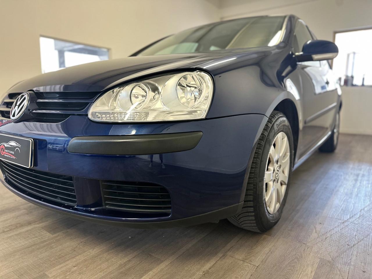 Volkswagen Golf 1.6 16V FSI 5p. Comfortline