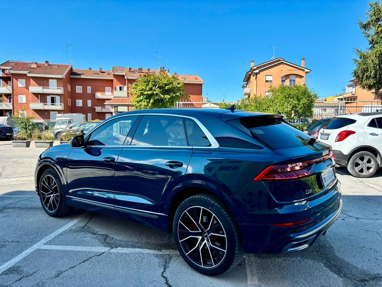 Audi Q8 45 3.0 tdi mhev Sport quattro tiptronic