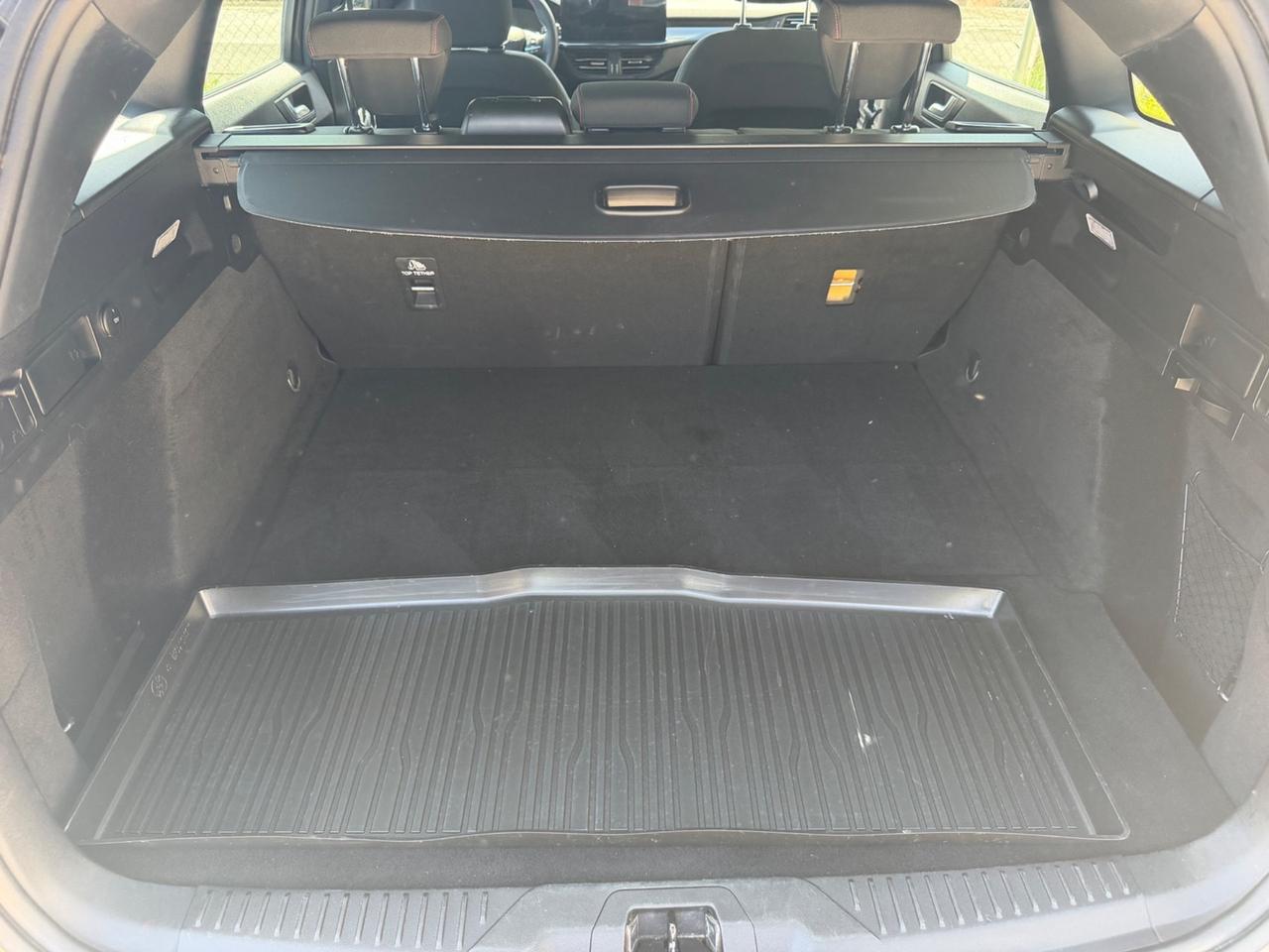 Ford Focus 1.0 EcoBoost Hybrid 125 CV Powershift SW ST-Line X