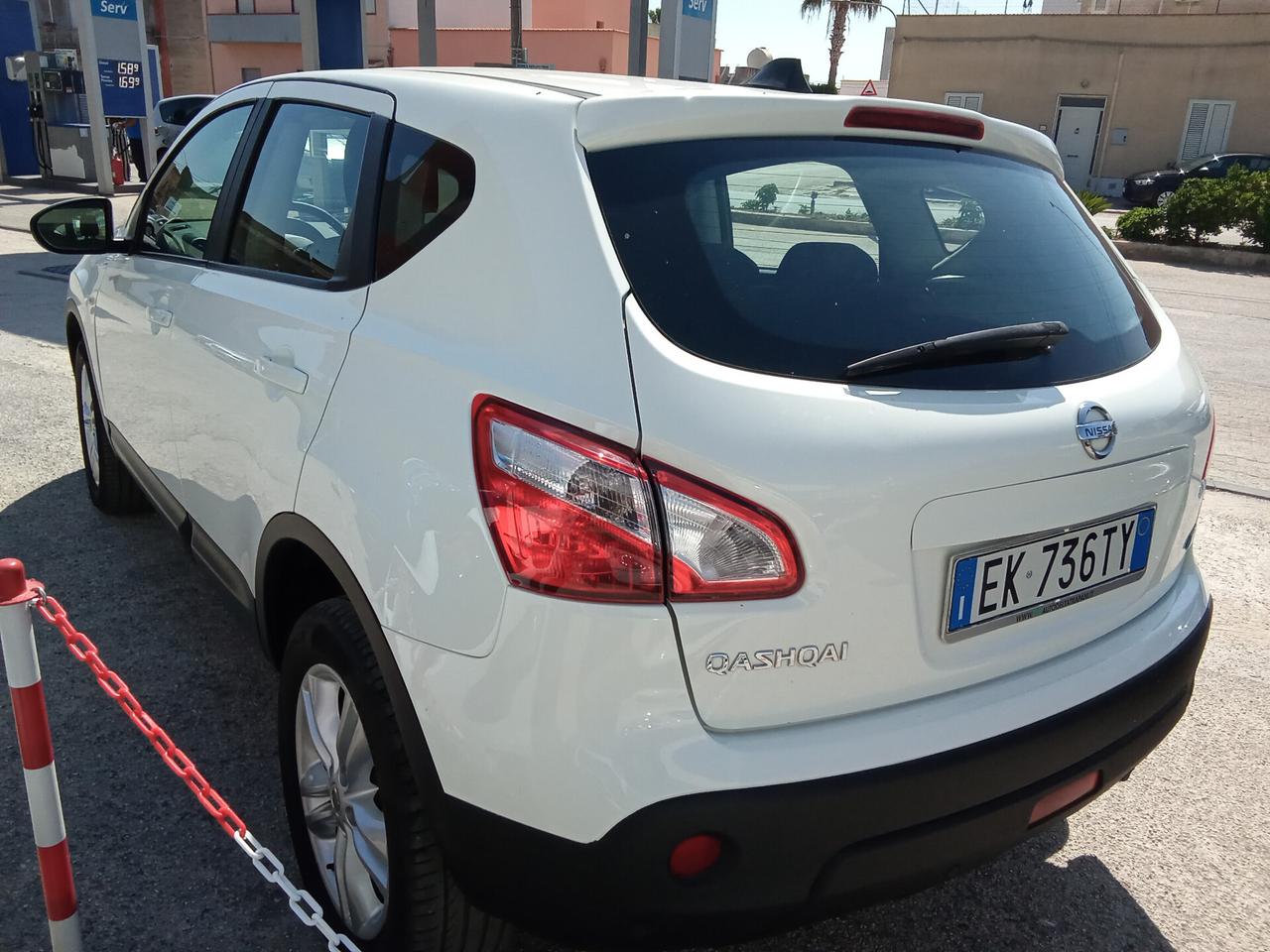 Nissan Qashqai 1.5 dCi DPF Tekna